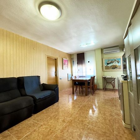 Valencia Avenida Del Puerto Private Rooms Extérieur photo